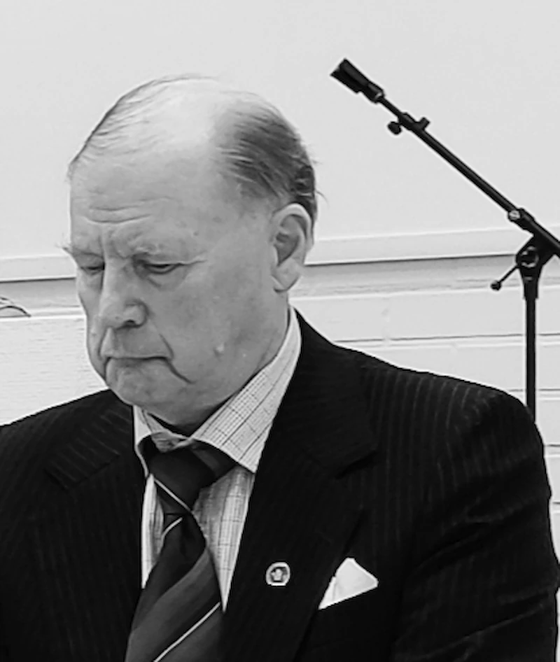 Hannu Suhonen toimi kunnanvaltuutettuna Iitissä 48 vuotta. (Kuva: Iitinseudun arkisto.)